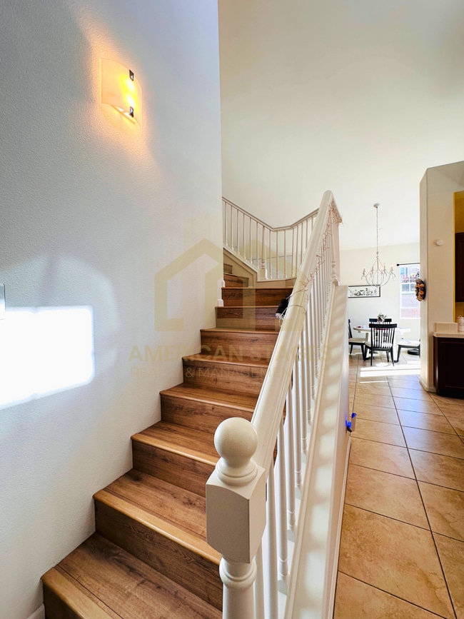 Building Photo - 1623 Barolo Pl