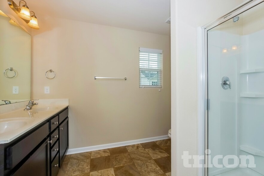 Building Photo - 4717 Opus Ln