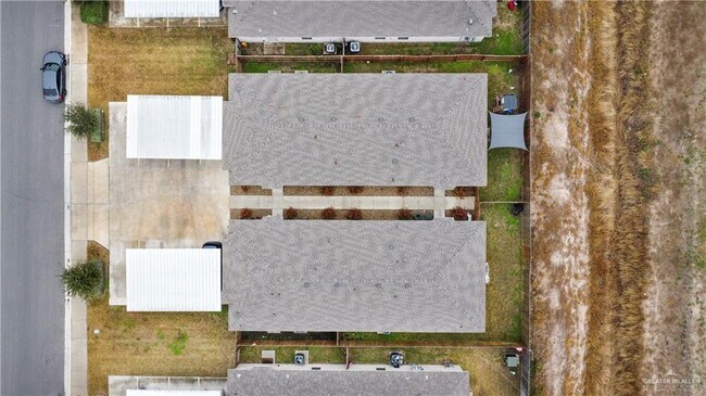 Building Photo - 19 Nightingale Ct