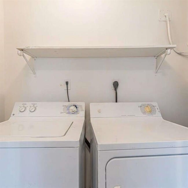 Building Photo - 475 Jordan Hill Rd