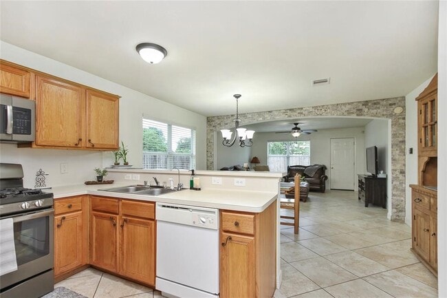 Building Photo - 7202 Kransburg Ranch Dr