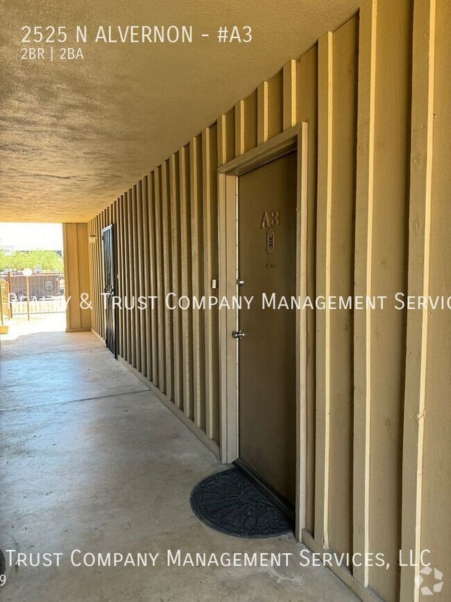 Building Photo - Community pool 2-bed/ 2-bath central Tucson!