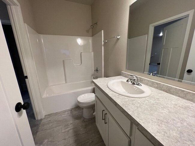 Building Photo - 3603 33rd St S