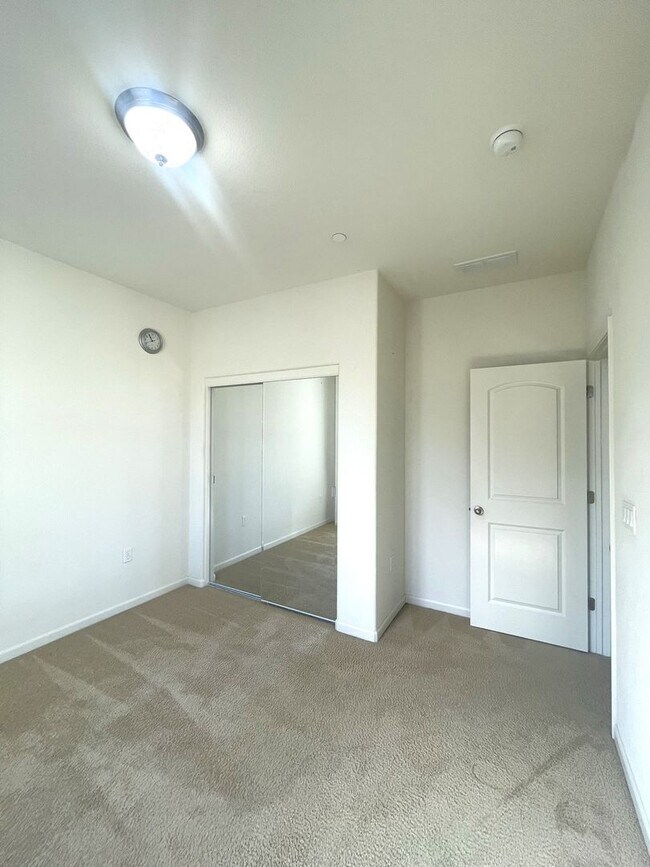 Building Photo - 22774 Amador St