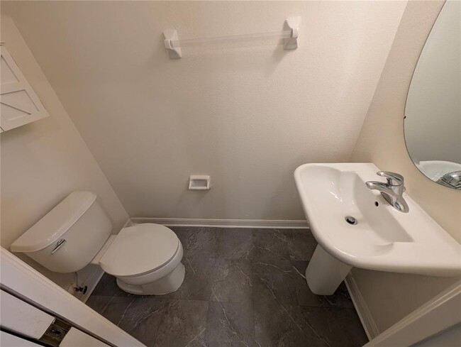 Building Photo - 4210 Bismarck Palm Dr