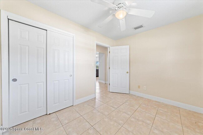 Building Photo - 1729 Trimble Rd