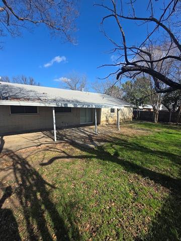 Building Photo - 7808 Emerald Hills Way