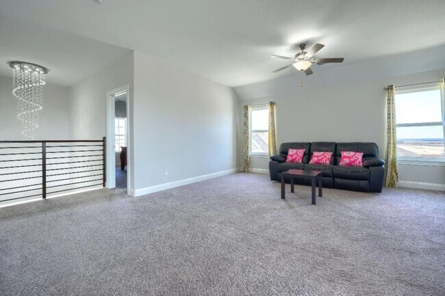 Building Photo - 16616 Sunnyland Dr