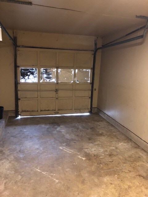 Building Photo - 309 Hickerson Ave