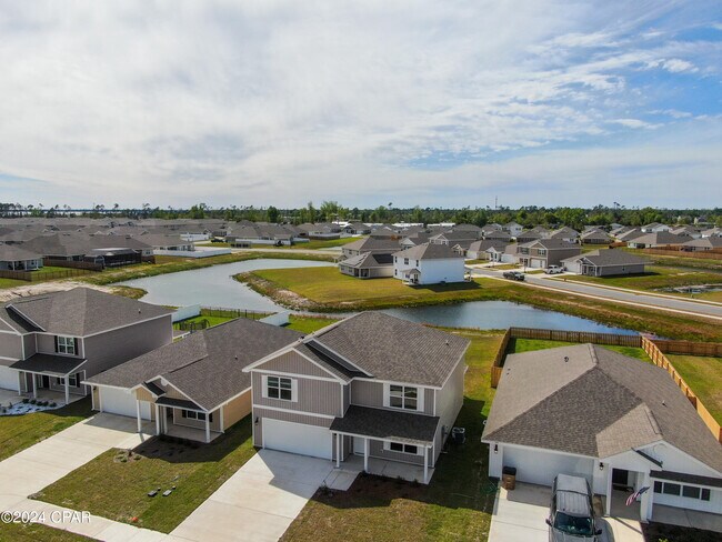 Building Photo - 120 Ryder Ln