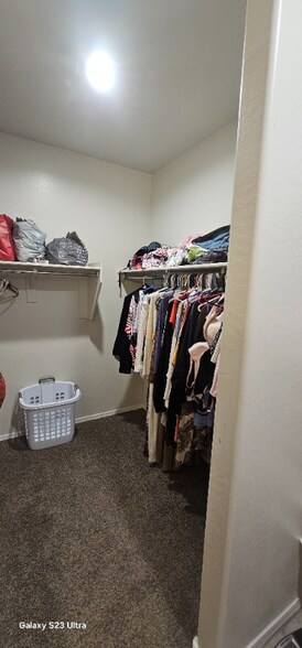 Building Photo - 35444 W San Alvarez Ave