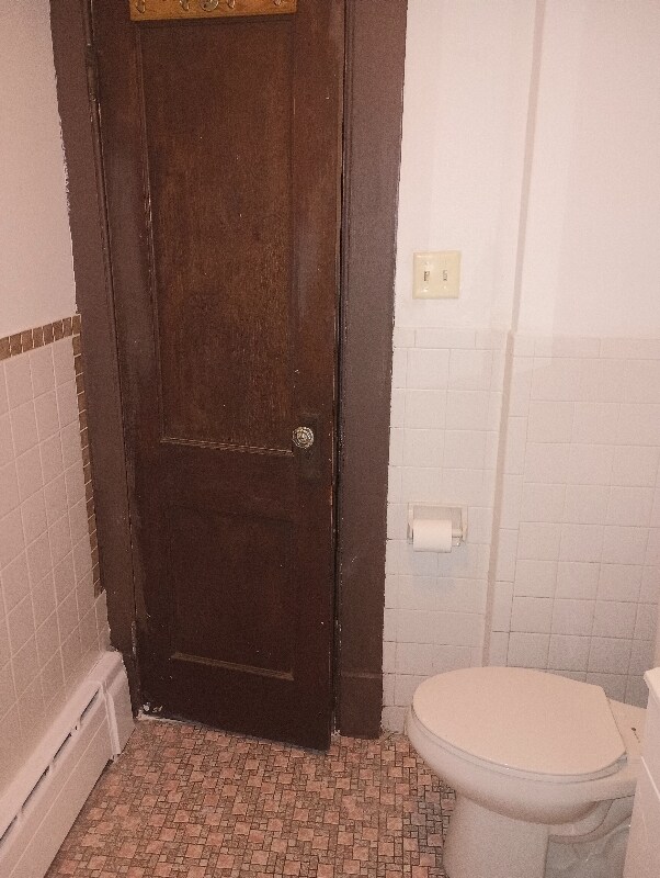 Building Photo - 33 Elmwood Ave