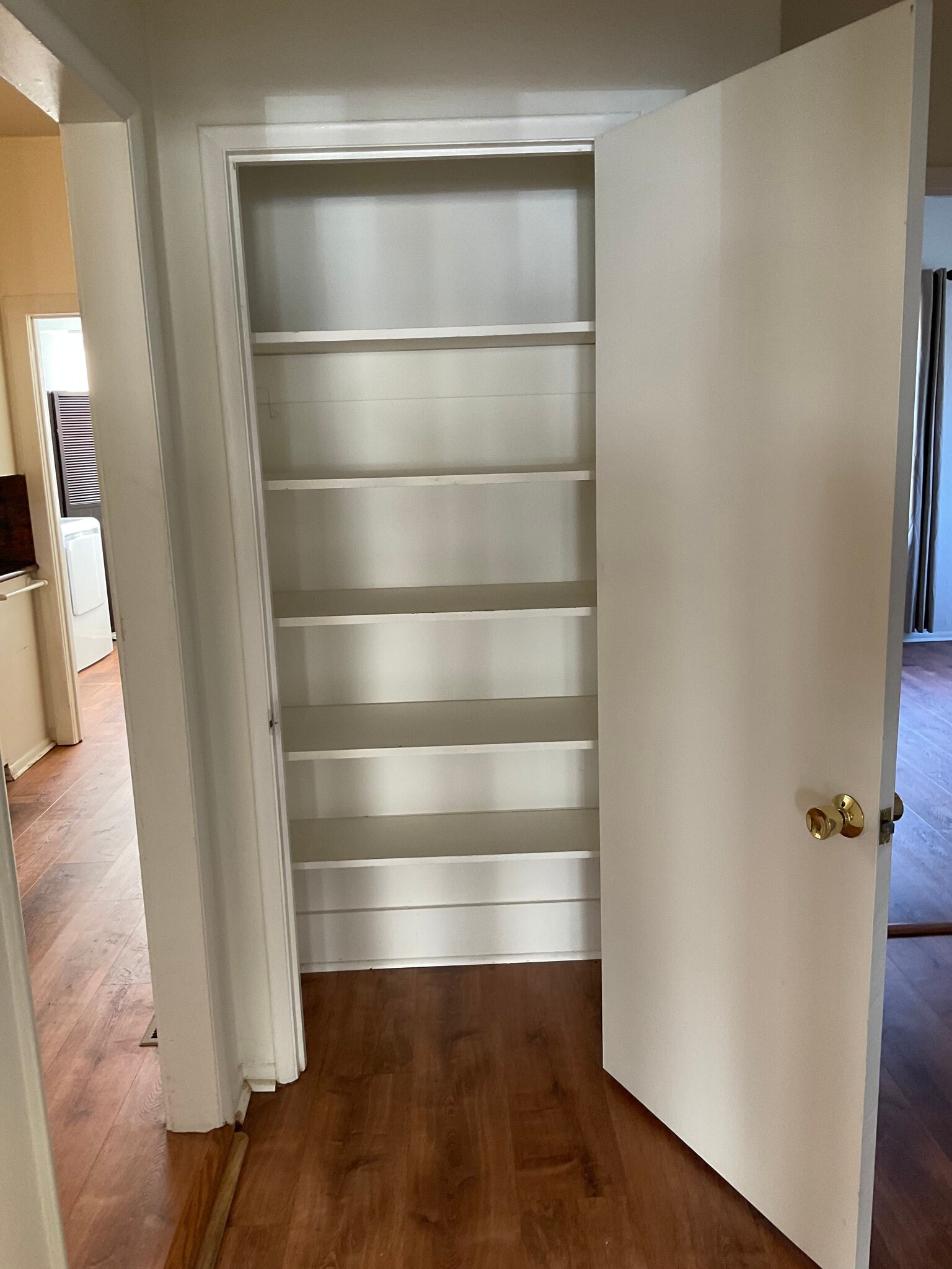 Building Photo - 438 Perkins St