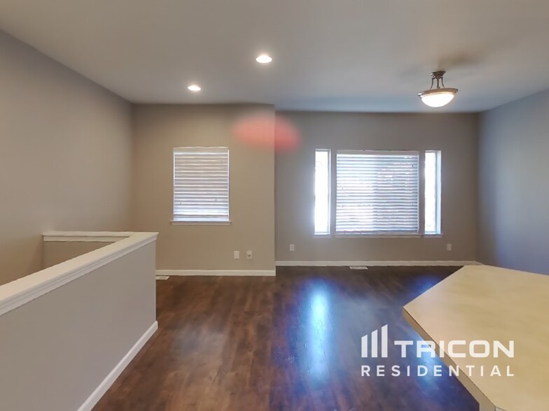 Building Photo - 1615 Cunningham Dr NE