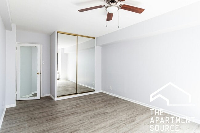 Building Photo - 4181 N Marine Dr