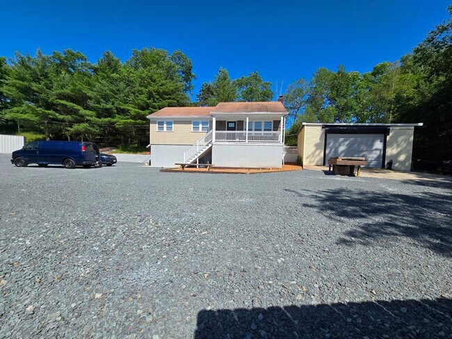 Building Photo - 2971 State Rt 17B
