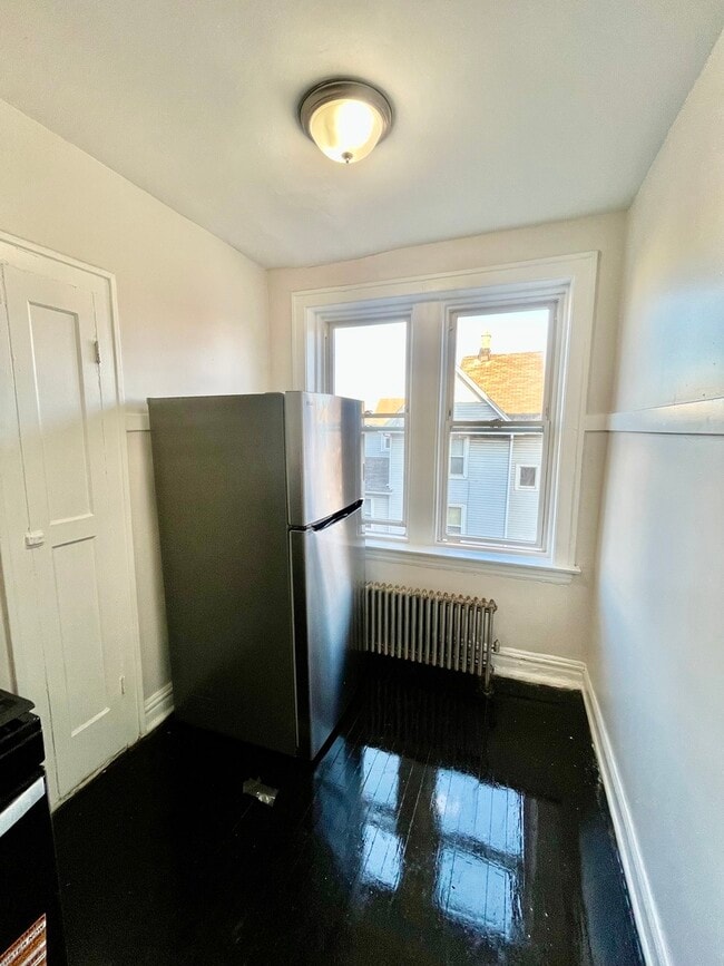 Building Photo - 4126 W 24th Pl