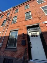 Building Photo - 1831 Ginnodo St