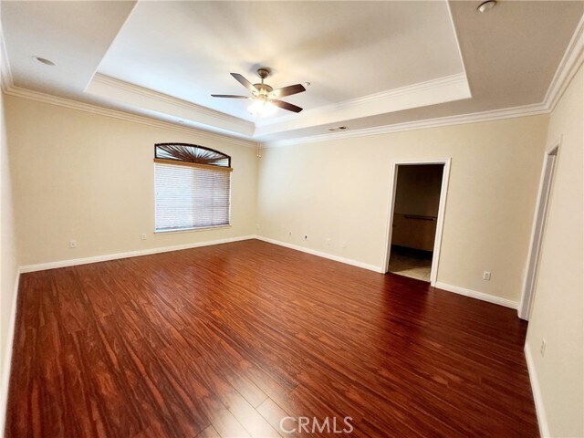 Building Photo - 1016 W Huntington Dr
