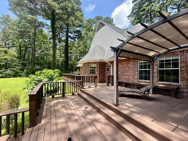 Building Photo - Tour Today! Spacious Country Retreat on 6+...