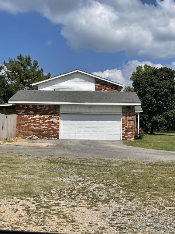 Building Photo - 1551 N Heritage Ln