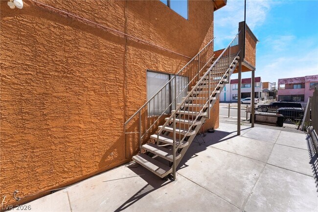 Building Photo - 6982 Hopkins Dr