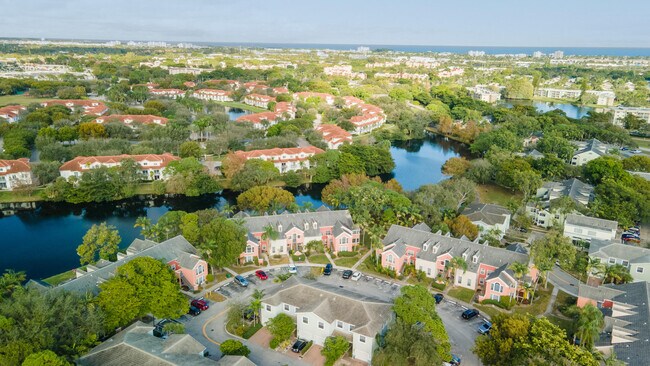 Building Photo - 1365 Crystal Way