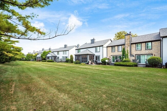 Building Photo - 6930 Avery Rd