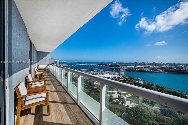 Building Photo - 50 Biscayne Blvd