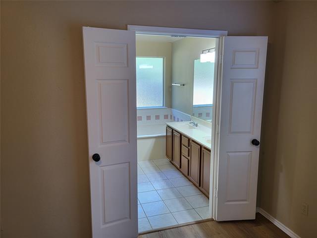 Building Photo - 3519 Daisy Ln