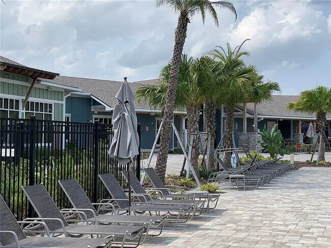 Building Photo - 11931 Hometown Pl