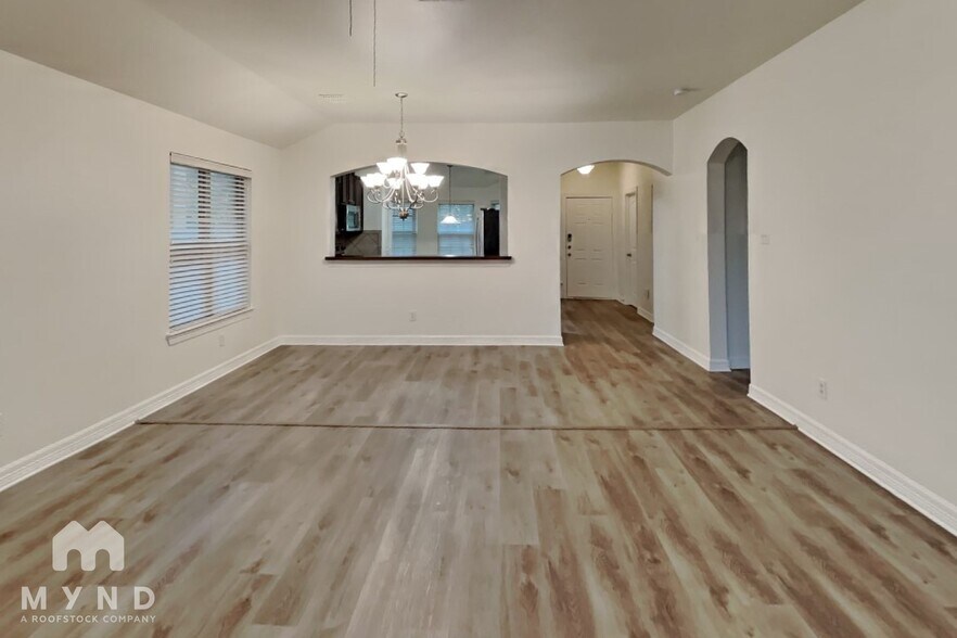 Building Photo - 1825 Shoebill Dr
