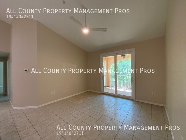 Building Photo - 4156 Central Sarasota Pkwy