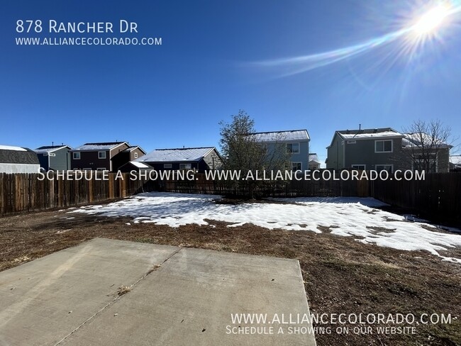 Building Photo - 878 Rancher Dr