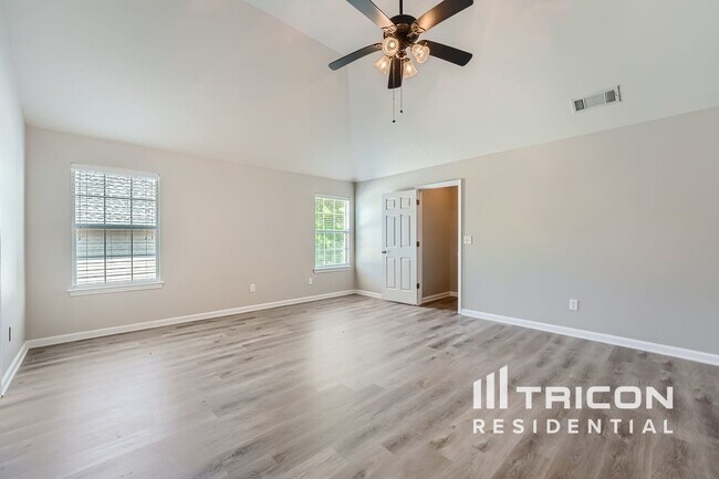 Building Photo - 4289 Defoors Farm Trail