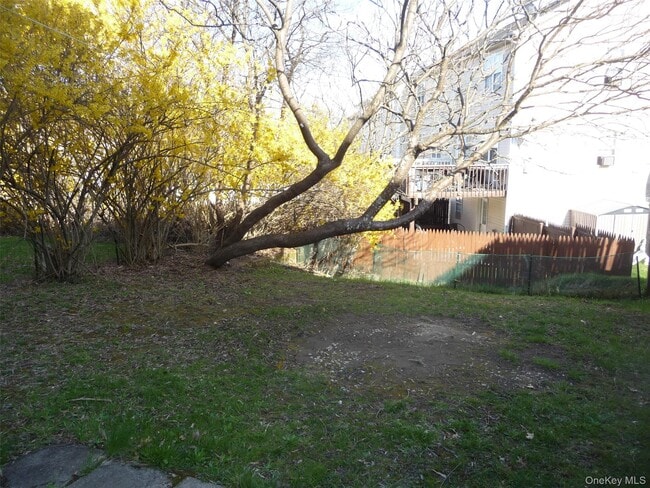 Building Photo - 39 Cedar Ct