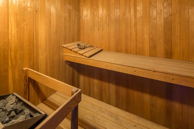 Building Photo - 6609 Whitley Terrace