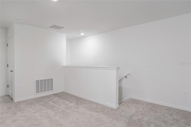 Building Photo - 10964 65th Ter E