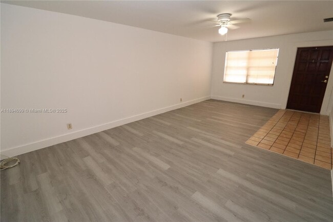Building Photo - 1206 N 22nd Ave