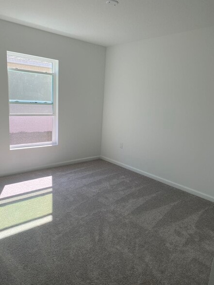 Building Photo - 1347 Belle Isle Ln