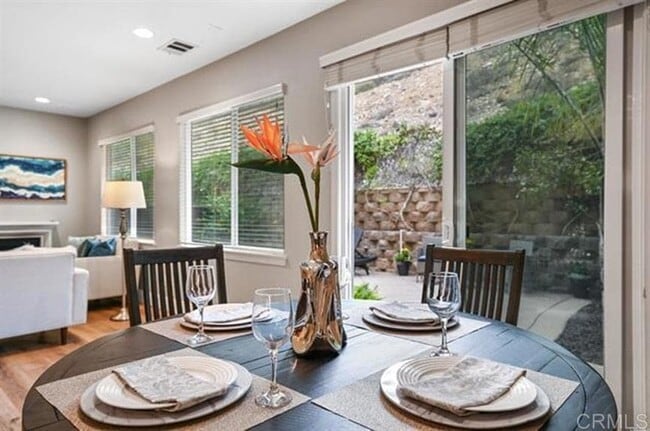 Building Photo - 1436 Clearview Way