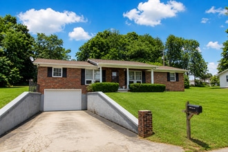 Building Photo - 3-Bedroom Home with Finished Basement, Garage & Huge Yard