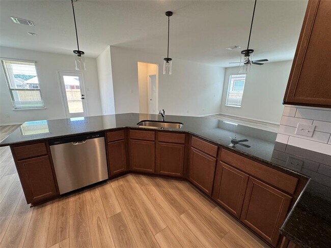 Building Photo - 216 Coastal Wy