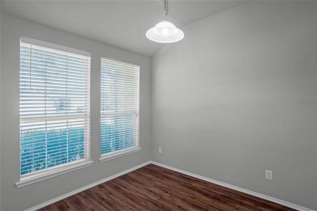 Building Photo - 1708 Heron Dr