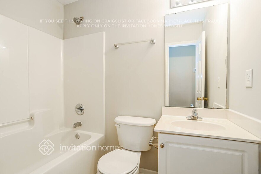 Building Photo - 1304 Red Tallen Ct