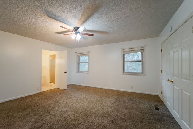 Building Photo - 6 Sonora Way