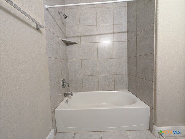 Building Photo - 1209 FM306