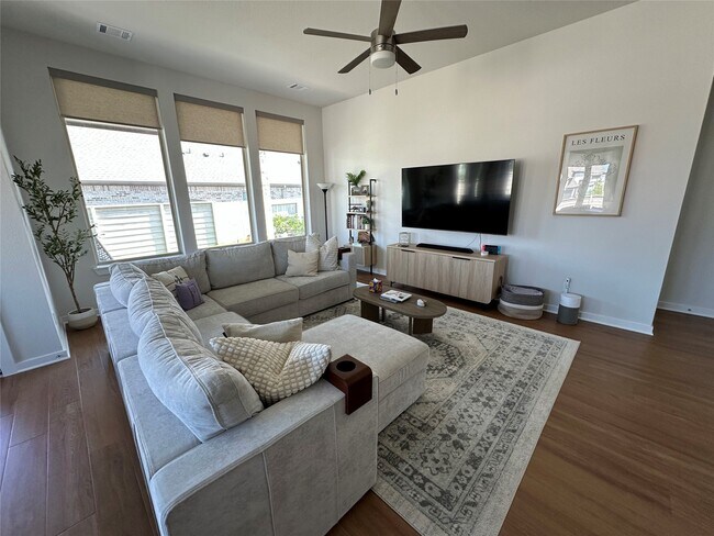 Building Photo - 4810 Cedar Butte Ln
