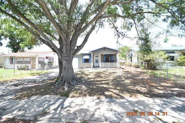 Primary Photo - 5025 4th Ave N
