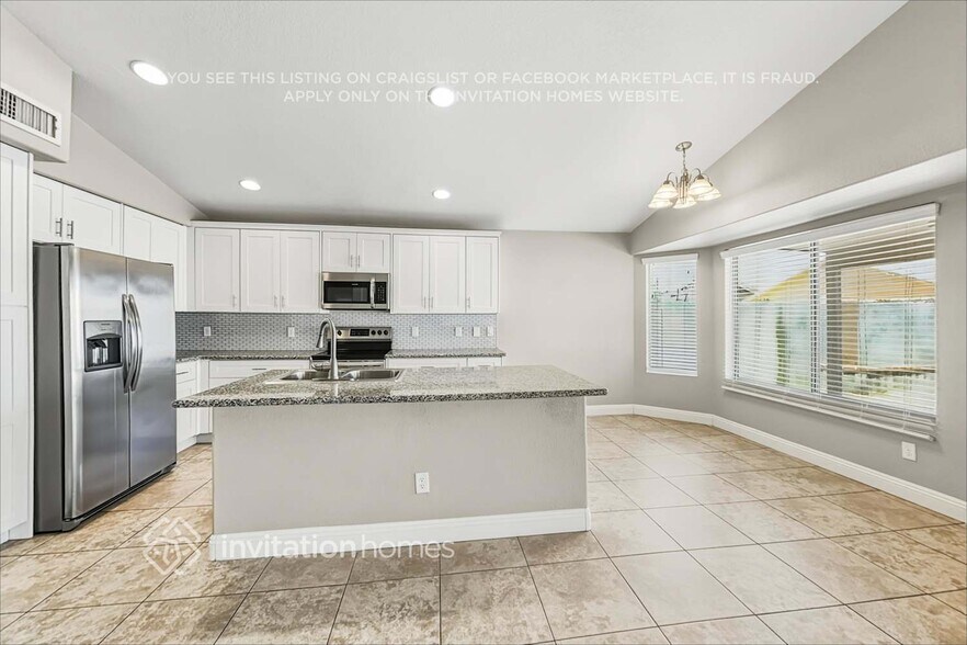 Building Photo - 17507 N Kimberly Way